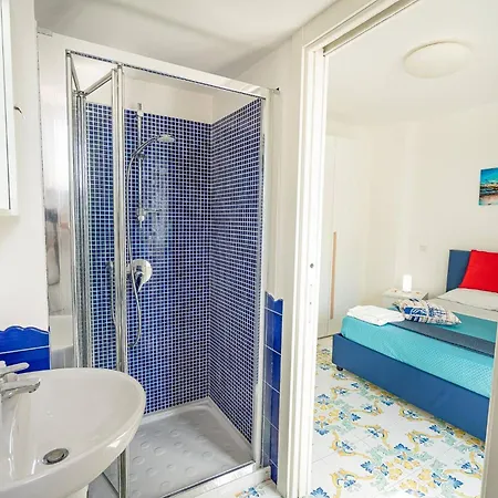 Apartman Blue Bell - Amazing Capri View *